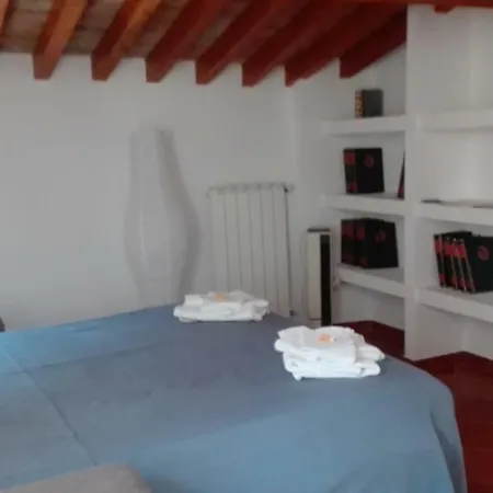 Casetta Di Vicolo Corto Sutri